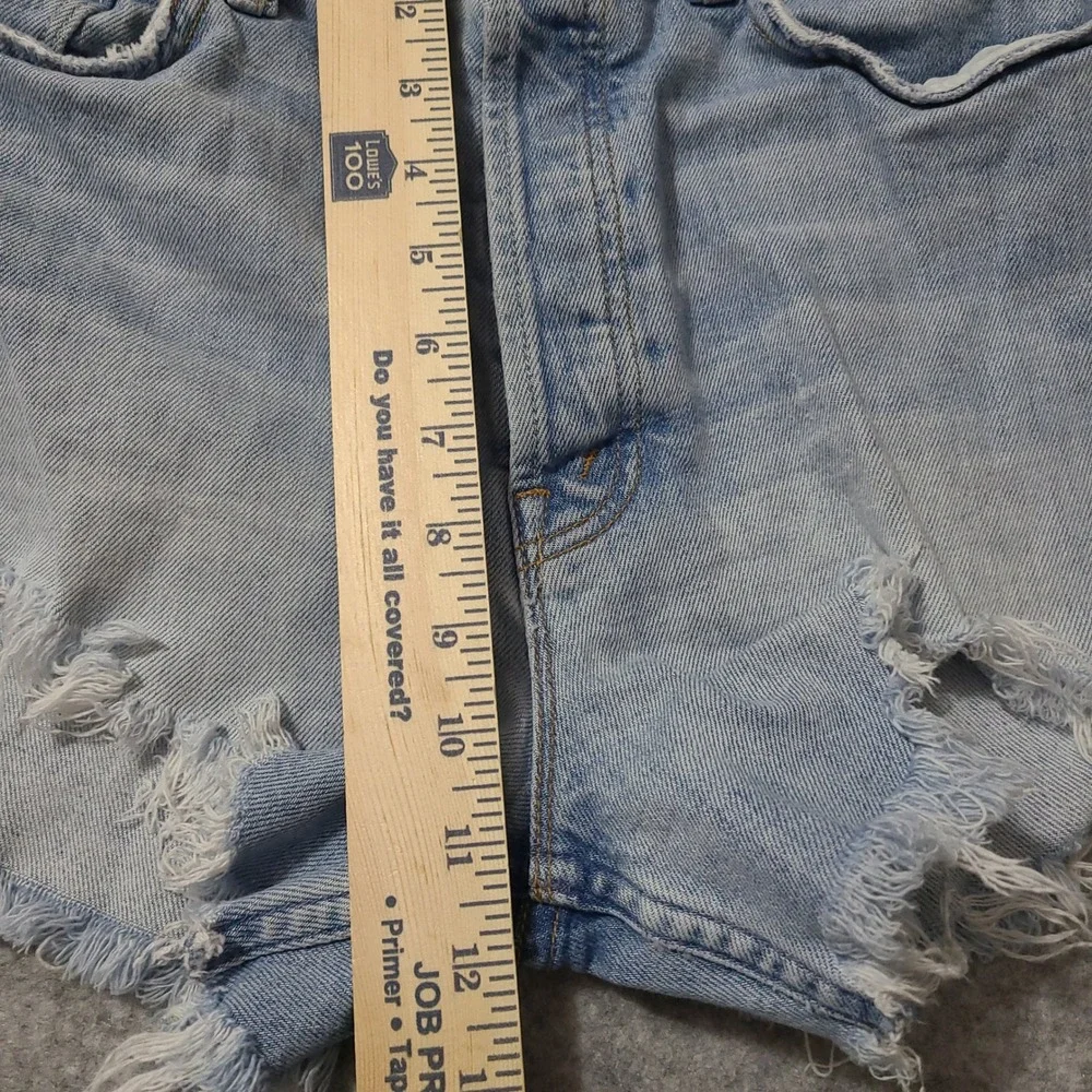 Mother Tomcat Kick Fray Shorts Women 28 Light Blue Ultra High Waist Distressed